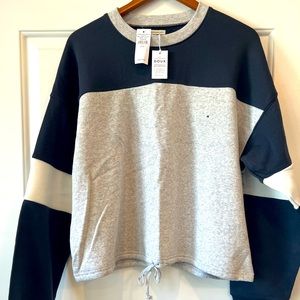 American Eagle sweatshirt